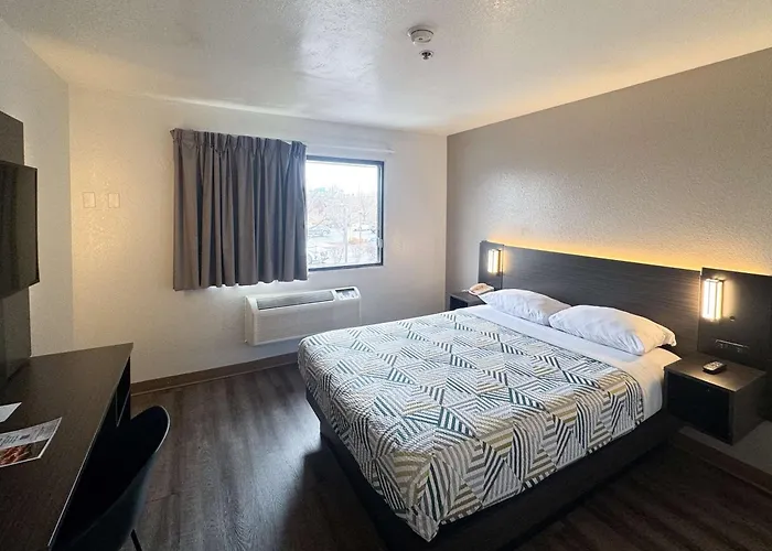 Hotel 6-glenview, Il - Chicago North Glenview